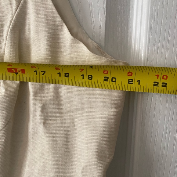 NEW - Cream Linen Vest - Picture 6 of 7